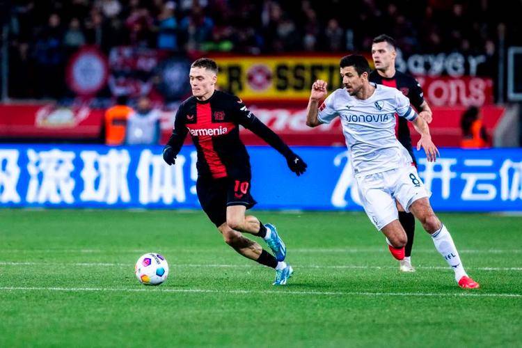 美因茨苦战保级，拼搏生死战役