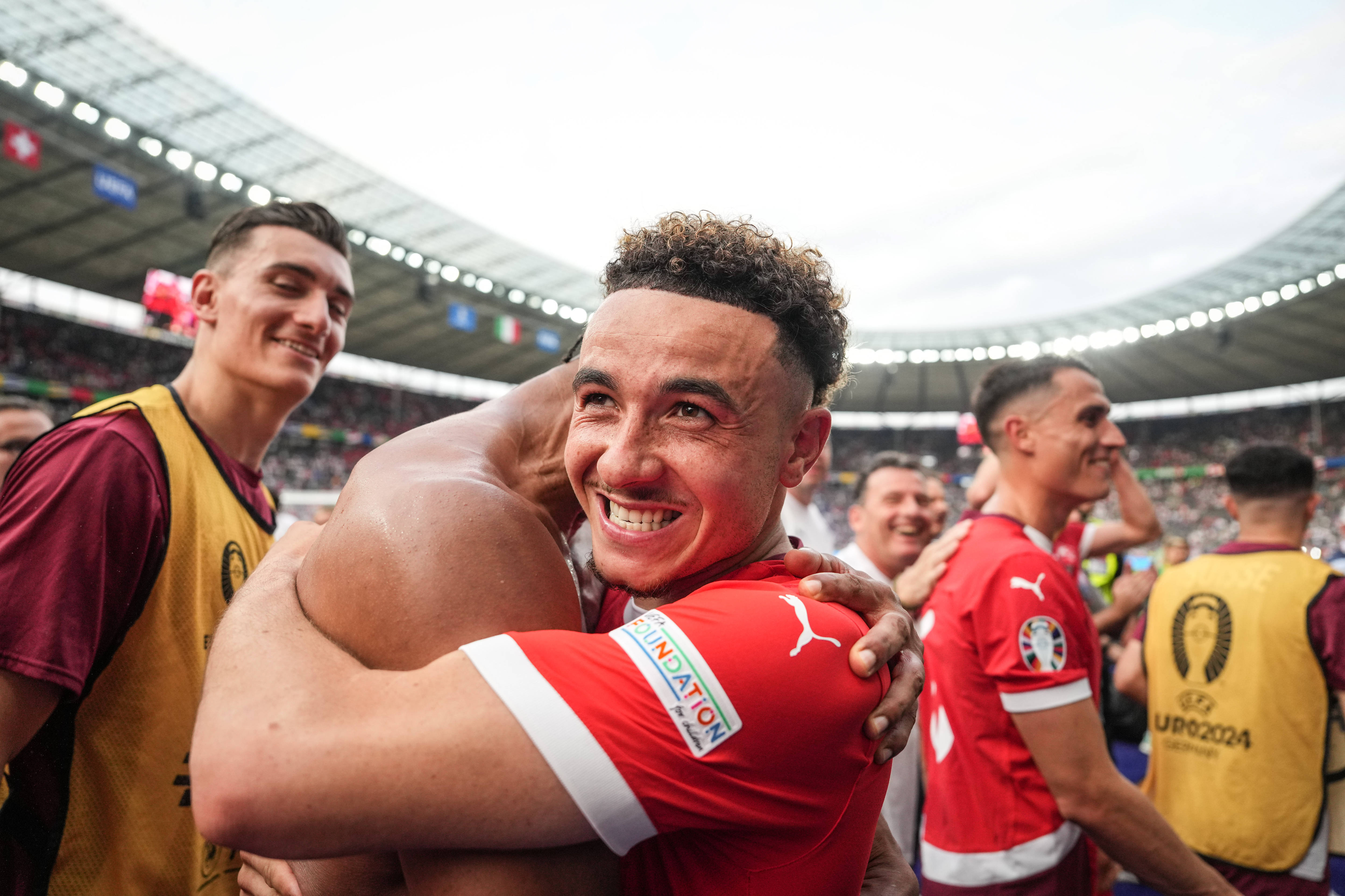 开云体育app-意大利足球比赛中一支强队惊险获胜