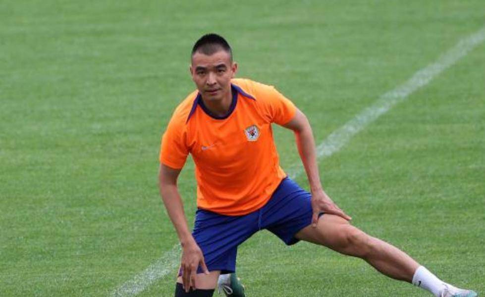 开云体育官方入口-热那亚赢球喜悦，全队士气大振