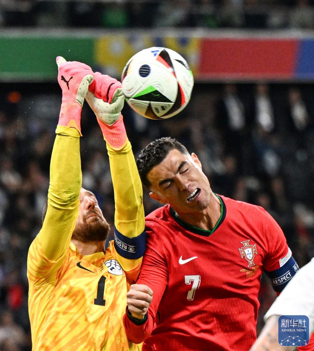 开云体育-葡萄牙门将扑出点球，帮助球队晋级八强的简单介绍