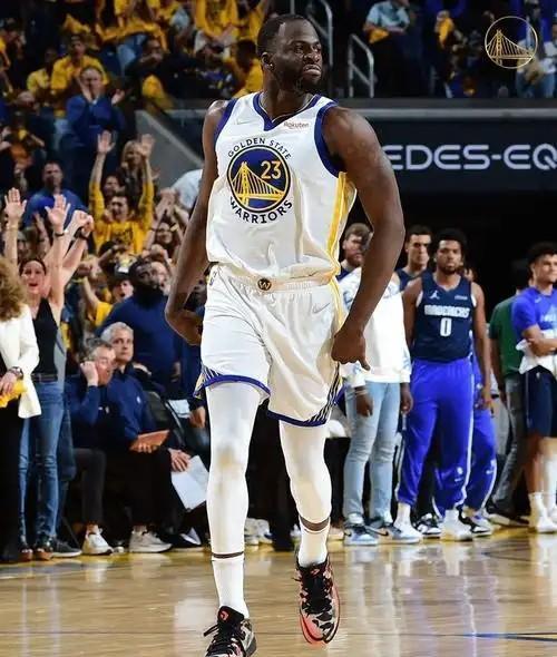 勇士队再遭惨败，全队状态堪忧