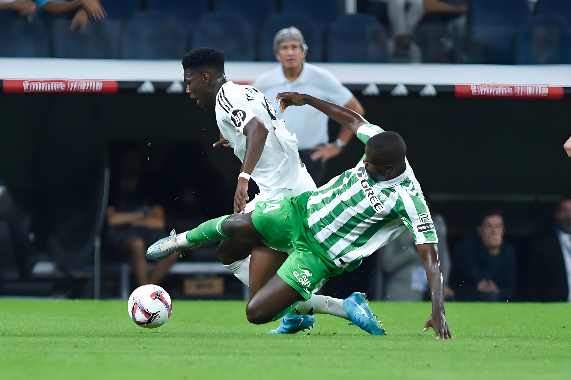 阿尔梅里亚客场大胜皇家贝蒂斯，连胜势头不断的简单介绍