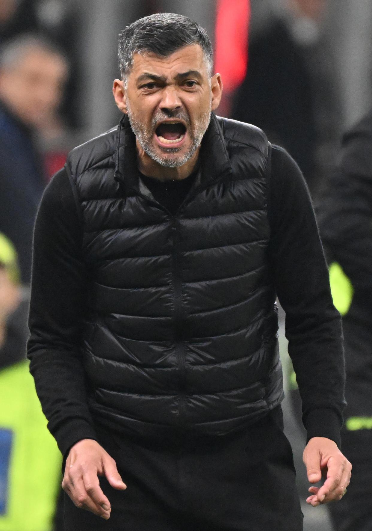 包含AC米兰战平都灵，联赛形势不容乐观的词条