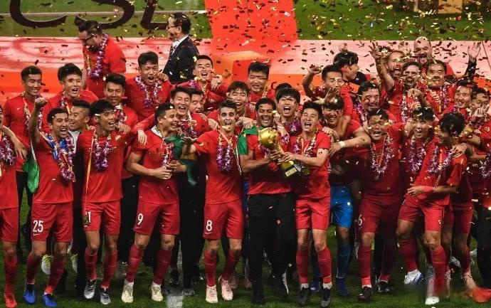 川崎前锋在对阵上海上港的比赛中全面胜出