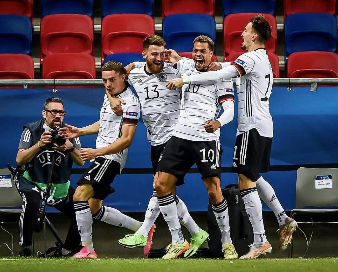 德国球队取得关键胜利，成功晋级决赛