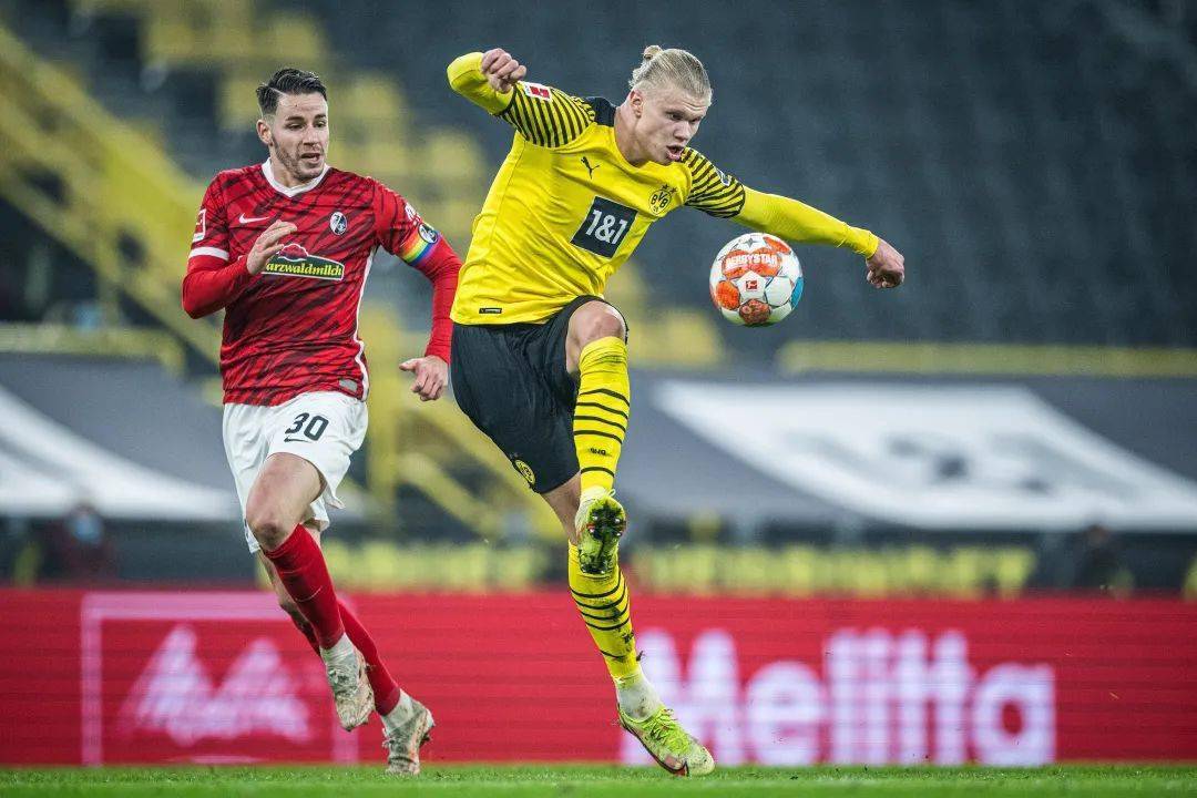 弗赖堡客场大胜，球员状态持续火热