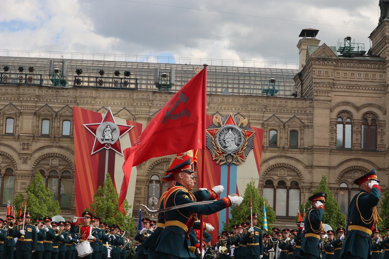 俄罗斯联盟盛大开幕迎接新赛季