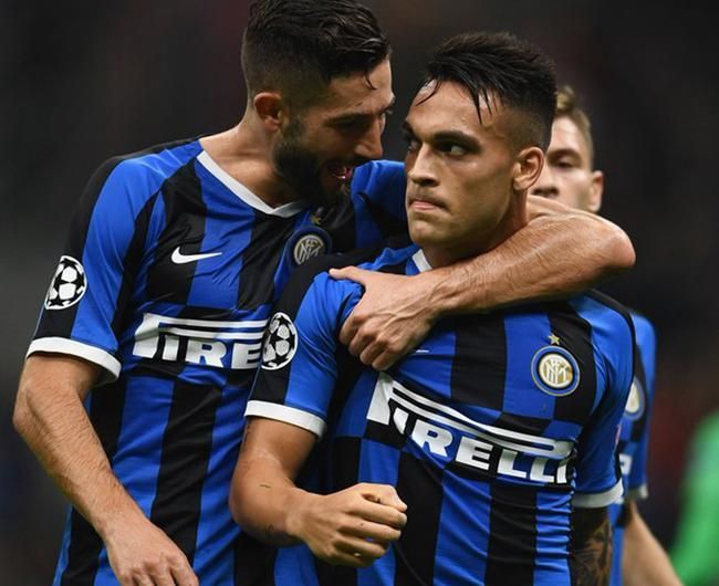 开云体育登录-国米客场大胜那不勒斯，壮居南部桅杆