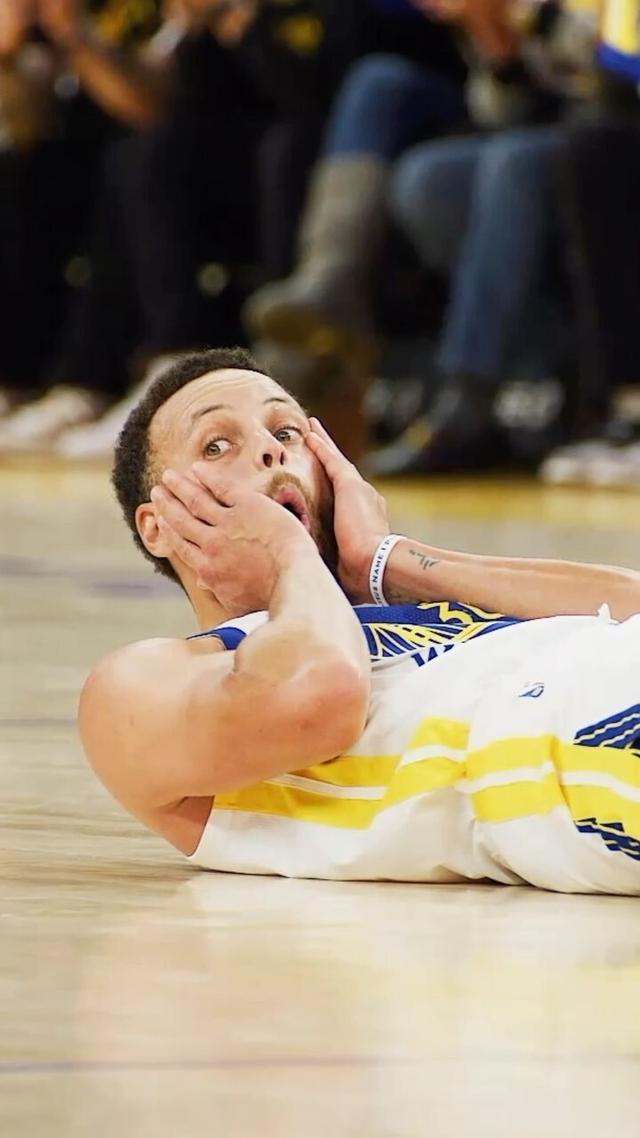 开云体育平台-包含勇士队主场失利，主教练感到沮丧的词条